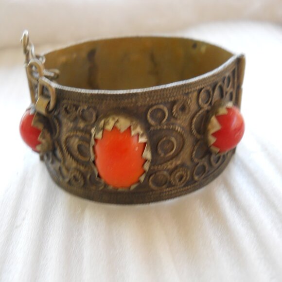 Vintage - Wide Bangle Bracelet        9-30 - Picture 1 of 3